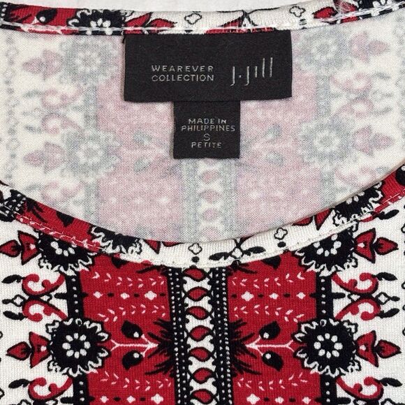 J. Jill Wearever Boxy Top Red White Black Floral Small Petite SP Casual Office - Picture 8 of 10